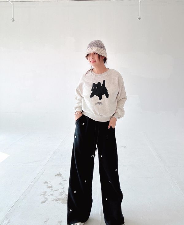 ZinD [ SALE 簡約小貓棉質Ｔ恤 ]  3色 2512262 shihslica ZinD,zind,ZD,zooindrawer,zoo in drawer,抽屜動物園,丹寧,牛仔外套,外套富翁,洋裝,韓國襪子,年終慶,雙11,雙12,黑五,週年慶,合購價,自訂款