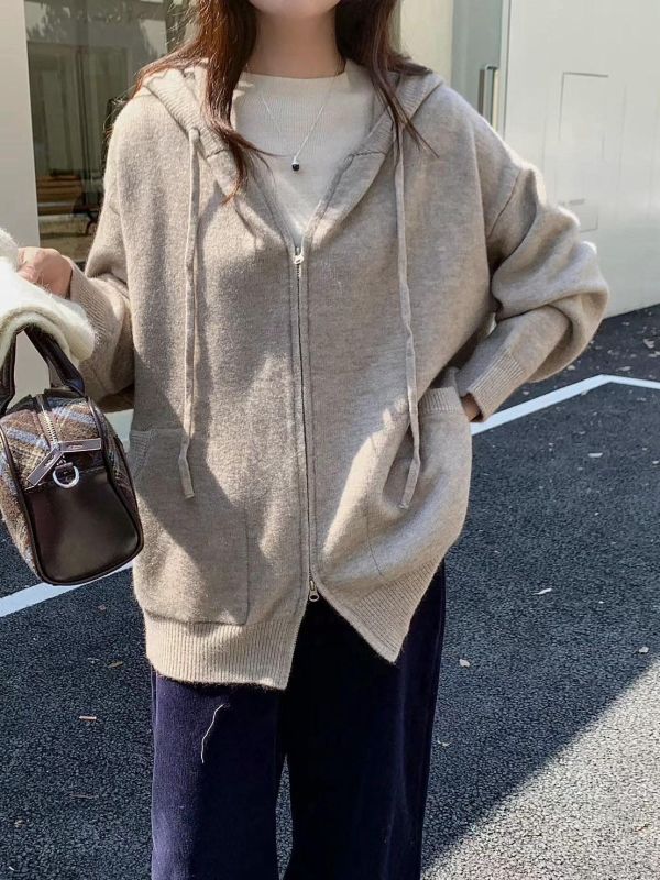 ZinD [ 質感羊絨連帽拉鏈外套 ] 2色 2602033 shihslica ZinD,zind,ZD,zooindrawer,zoo in drawer,抽屜動物園,丹寧,牛仔外套,外套富翁,洋裝,韓國襪子,年終慶,雙11,雙12,黑五,週年慶,合購價,自訂款