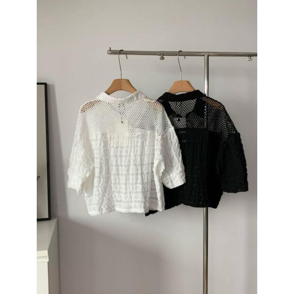 ZinD [ 拼接風格氣球袖浪漫襯衫 ] 2色 2602051 shihslica ZinD,zind,ZD,zooindrawer,zoo in drawer,抽屜動物園,丹寧,牛仔外套,外套富翁,洋裝,韓國襪子,年終慶,雙11,雙12,黑五,週年慶,合購價,自訂款