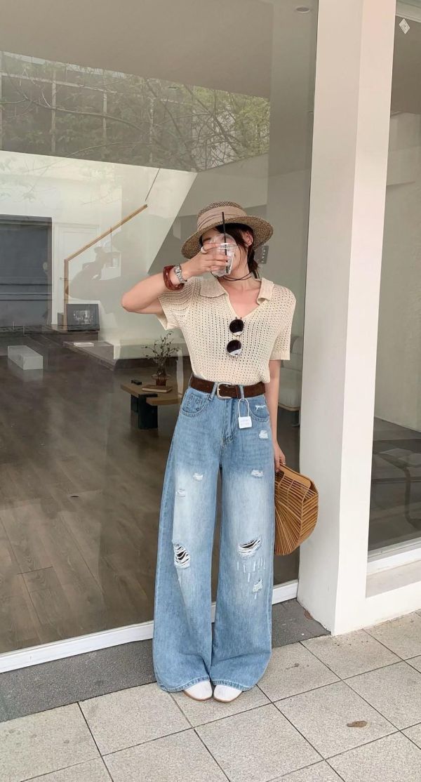 ZinD [ 刷色微破損直筒寬褲 ] 4尺寸 2604241 ZinD,zind,ZD,zooindrawer,zoo in 抽屜,抽屜動物園,丹寧,外套,外套富翁,洋裝,韓國襪子,年終慶,雙11,雙12,黑五,合購價,自訂,春裝,牛仔褲,顯瘦