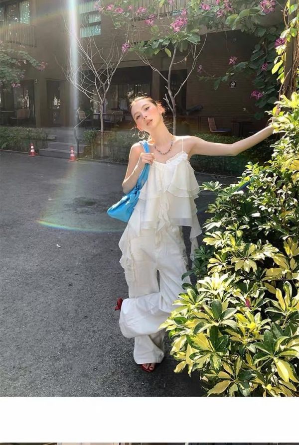 ZinD [ 波浪雪紡細肩浪漫背心 ] 3色 2604301 ZinD,zind,ZD,zooindrawer,zoo in 抽屜,動物園,丹寧,外套,外套富翁,洋裝,韓國襪子,年終慶,雙11,雙12,黑五,百搭,合購價,自訂,春裝,Tshirt,首爾