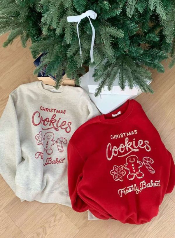 ZinD [ 繡線薑餅人刷毛暖T ] 2色 2511212 