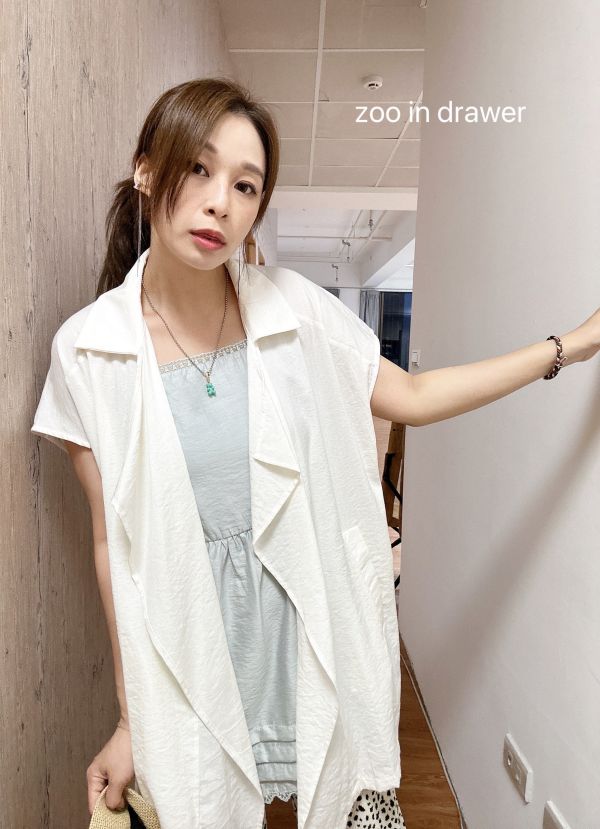 Z in D [ 波邊短袖超顯瘦外罩衫 ] 3色 2507051 (shihslica) 