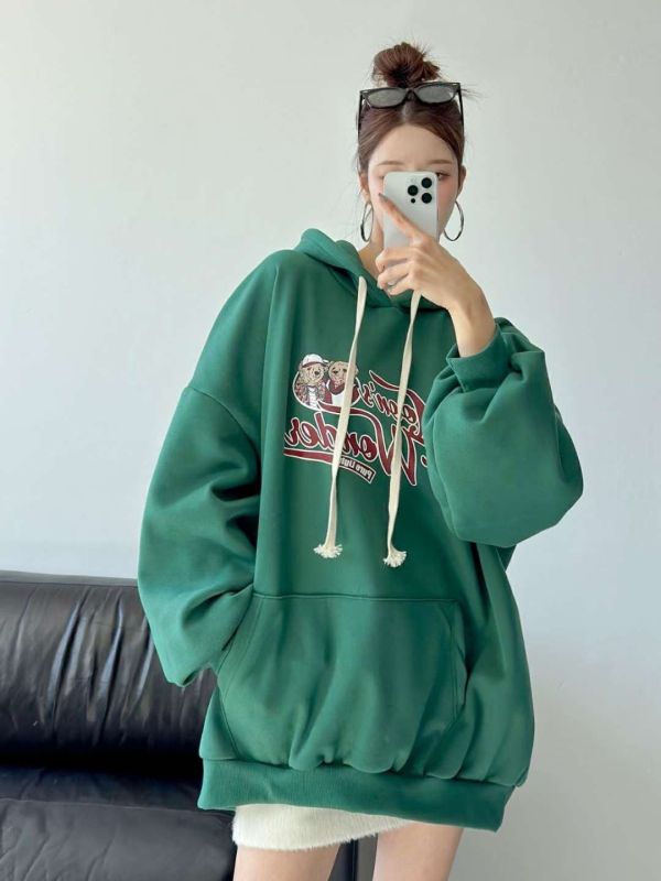 ZinD [ 美國熊熊文字休閒連帽Ｔ ] 3色 2511218 ZinD,zind,ZD,zooindrawer,zoo in drawer,抽屜動物園,丹寧,牛仔外套,外套富翁,洋裝,韓國襪子