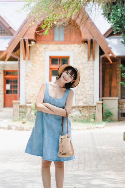 Z in D [ Mei穿著款：小香風緹花丹寧Ｕ領短洋裝 ] 2色 2505165 (shihslica) ZinD,zind,ZD,zooindrawer,zoo in drawer,抽屜動物園,丹寧,牛仔外套,外套富翁,洋裝