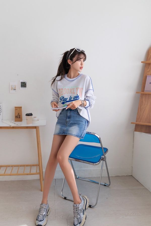 Z in D [ 配色反車線文字棉Ｔ ] 2色 2510072 ZinD,zind,ZD,zooindrawer,zoo in drawer,抽屜動物園,丹寧,牛仔外套,外套富翁,洋裝