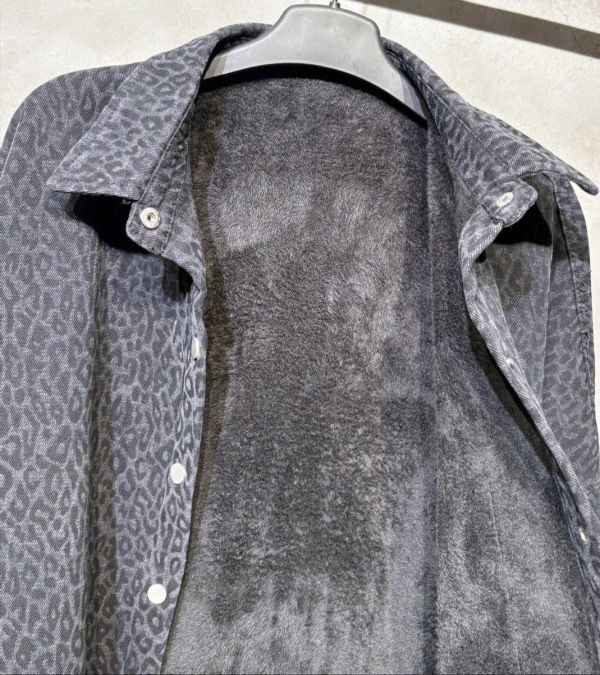 ZinD [ 水洗小豹紋內絨毛襯衫外套 ] 炭灰 2511293 (shihslica) ZinD,zind,ZD,zooindrawer,zoo in drawer,抽屜動物園,丹寧,牛仔外套,外套富翁,洋裝,韓國襪子