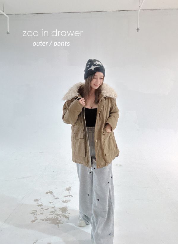 ZinD [ 捲毛大翻領可收腰軍風外套 ] 3色 2512261 ZinD,zind,ZD,zooindrawer,zoo in drawer,抽屜動物園,丹寧,牛仔外套,外套富翁,洋裝,韓國襪子,年終慶,雙11,雙12,黑五,週年慶,合購價,自訂款