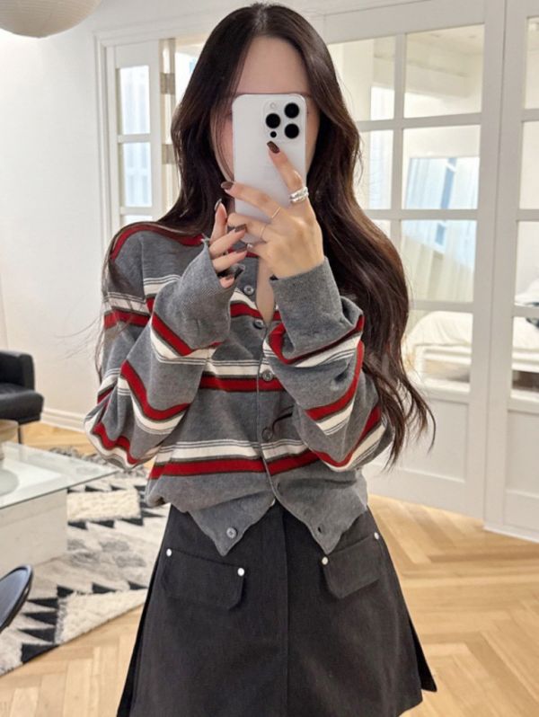 Z in D [ 配色學院風格經典針織排釦衫 ] 4色 2510132 (shihslica) ZinD,zind,ZD,zooindrawer,zoo in drawer,抽屜動物園,丹寧,牛仔外套,外套富翁,洋裝,韓國襪子