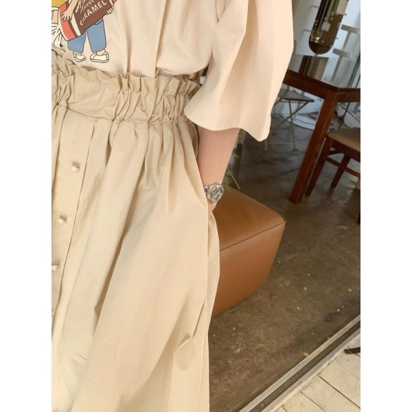 ZinD [ 鬆緊高腰排釦清新層次裙 ] 2色 2603055 shihslica ZinD,zind,ZD,zooindrawer,zoo in drawer,抽屜動物園,丹寧,牛仔外套,外套富翁,洋裝,韓國襪子,年終慶,雙11,雙12,黑五,週年慶,合購價,自訂款,shihslica,春裝