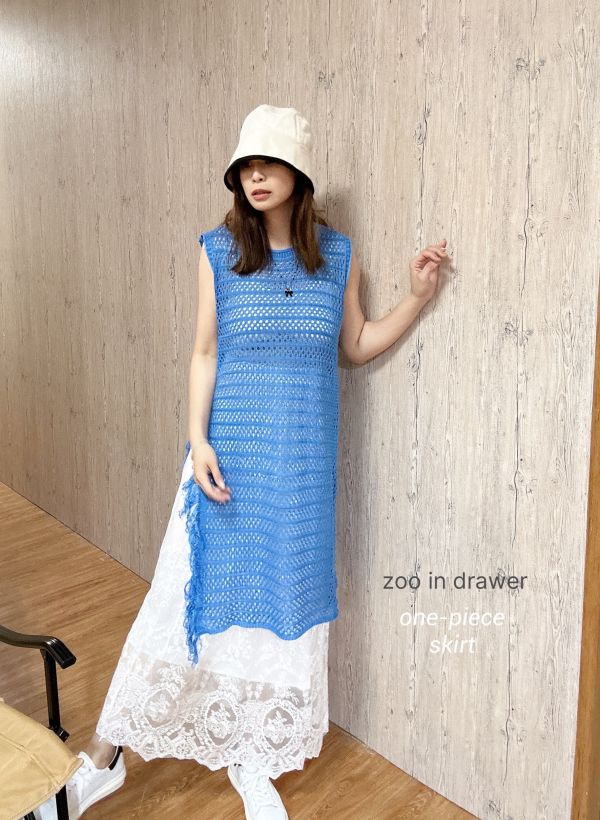 Z in D [ SALE 淨宇穿著款：流蘇鬚邊單開衩摟洞長背心 ] 2色 2505062 (shihslica) 