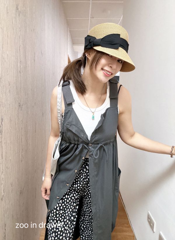 Z in D [ 兩件組：縮腰排扣工裝風背心裙 ] 3色 2507013 (shihslca) ZinD,zind,ZD,zooindrawer,zoo in drawer,抽屜動物園,丹寧,牛仔外套,外套富翁,洋裝