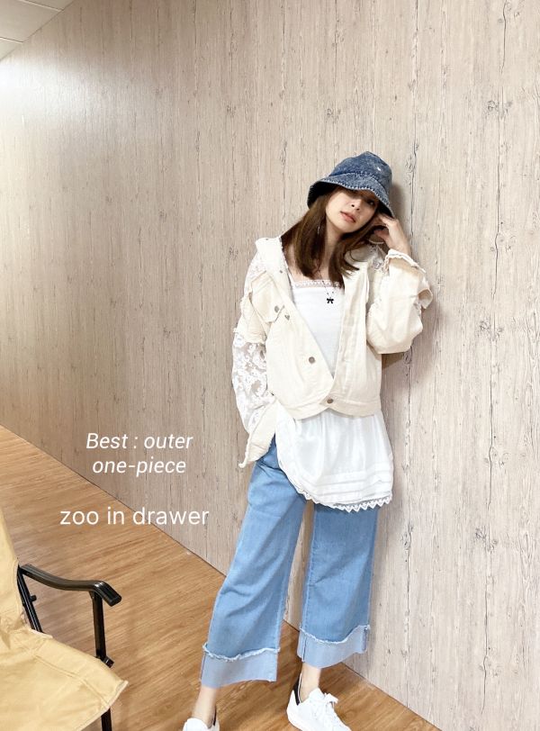 Z in D [ 好評再版！自訂款！半透蕾絲拼接單寧外套 ] 杏 2504151 (shihslica) ZinD,zind,ZD,zooindrawer,zoo in drawer,抽屜動物園,自訂款,韓版,正韓,東大門