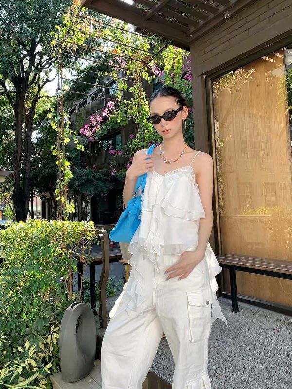 ZinD [ 波浪雪紡細肩浪漫背心 ] 3色 2604301 ZinD,zind,ZD,zooindrawer,zoo in 抽屜,動物園,丹寧,外套,外套富翁,洋裝,韓國襪子,年終慶,雙11,雙12,黑五,百搭,合購價,自訂,春裝,Tshirt,首爾