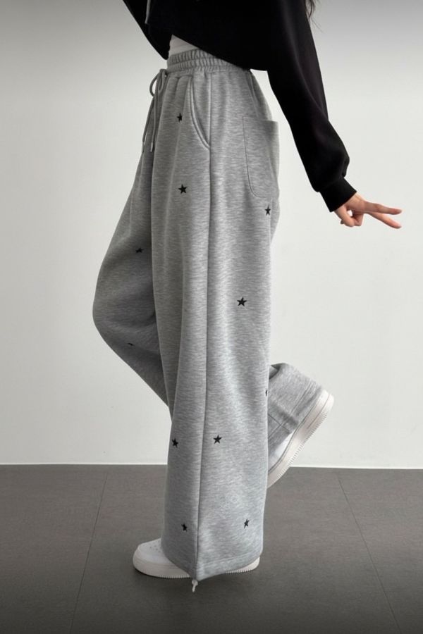 ZinD [ 韓製 小星星簡約質感棉褲 ] 2色 2512241 shihslica ZinD,zind,ZD,zooindrawer,zoo in drawer,抽屜動物園,丹寧,牛仔外套,外套富翁,洋裝,韓國襪子,年終慶,雙11,雙12,黑五,週年慶,合購價,自訂款