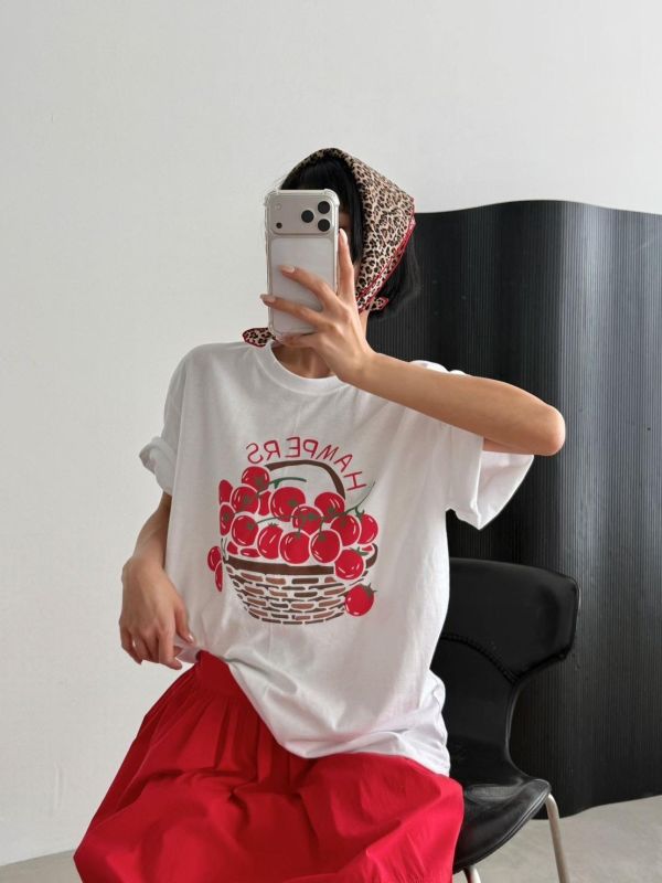 ZinD [ 小紅蕃茄質感棉T ] 4色 2604294 ZinD,zind,ZD,zooindrawer,zoo in 抽屜,動物園,丹寧,外套,外套富翁,洋裝,韓國襪子,年終慶,雙11,雙12,黑五,百搭,合購價,自訂,春裝,Tshirt,首爾