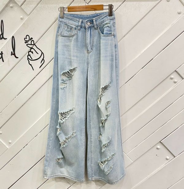 Z in D [ 破損刷淺色高腰丹寧寬褲 ] 4size 2505073 (shihslica) ZinD,zind,ZD,zooindrawer,zoo in drawer,抽屜動物園,丹寧,牛仔外套,外套富翁,洋裝
