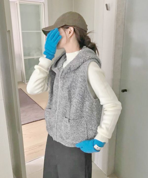 ZinD [ 圈圈棉紗彈性連帽暖背心 ] 2色 2512071 