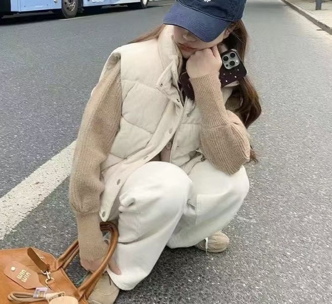 ZinD [ 燈芯絨排扣高領鋪棉暖背心 ] 3色 2511243 