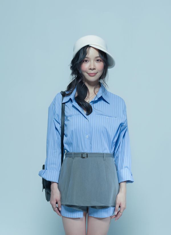 ZinD [ 兩件組：口袋直紋襯衫＋俐落西裝褲裙 ] 2608271 ZinD,zind,ZD,zooindrawer,zoo in 抽屜,動物園,丹寧,外套,外套富翁,洋裝,韓國襪子,年終慶,雙11,雙12,黑五,百搭,合購價,自訂,春裝,Tshirt,首爾