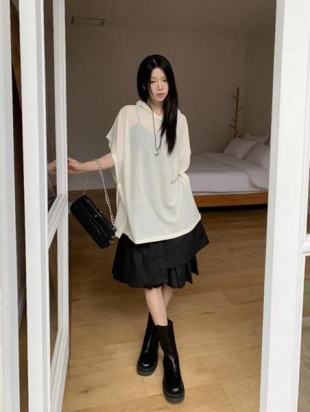 ZinD [ 半透感慵懶連帽針織衫 ] 3色 2603123 shihslica ZinD,zind,ZD,zooindrawer,zoo in drawer,抽屜動物園,丹寧,牛仔外套,外套富翁,洋裝,韓國襪子,年終慶,雙11,雙12,黑五,週年慶,合購價,自訂款,shihslica,春裝