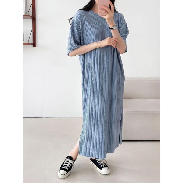 ZinD [ 彈性細折連身長版洋裝 ] 4色 2603054 shihslica ZinD,zind,ZD,zooindrawer,zoo in 抽屜,抽屜動物園,丹寧,裙子,裙子富翁,洋裝,韓國襪子,年終慶,雙11,雙12,黑五,永恆慶,合購價,自訂,春裝