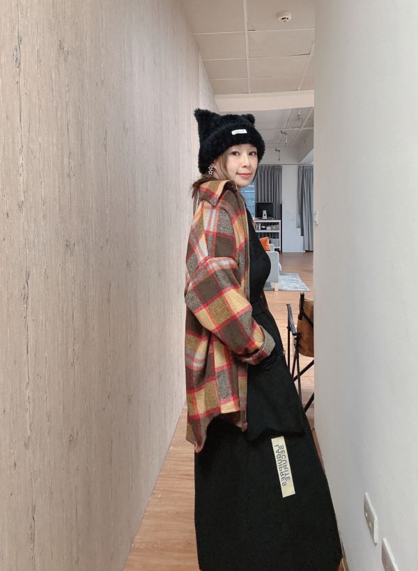 ZinD [ 彩釦配色格紋磨毛襯衫 ] 2色 2511214 ZinD,zind,ZD,zooindrawer,zoo in drawer,抽屜動物園,丹寧,牛仔外套,外套富翁,洋裝,韓國襪子