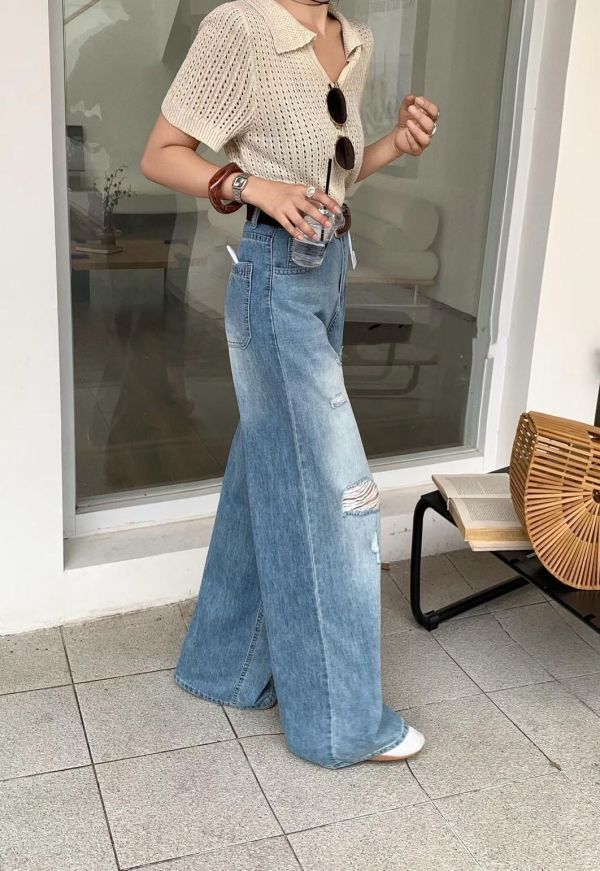 ZinD [ 刷色微破損直筒寬褲 ] 4尺寸 2604241 ZinD,zind,ZD,zooindrawer,zoo in 抽屜,抽屜動物園,丹寧,外套,外套富翁,洋裝,韓國襪子,年終慶,雙11,雙12,黑五,合購價,自訂,春裝,牛仔褲,顯瘦