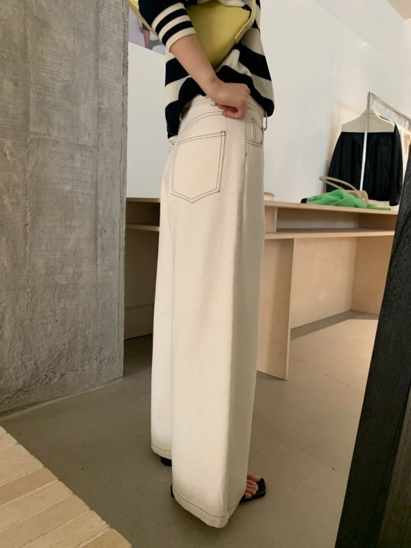 Z in D [ 附腰帶米杏色率性寬管褲 ] 2 size 2509228 ZinD,zind,ZD,zooindrawer,zoo in drawer,抽屜動物園,丹寧,牛仔外套,外套富翁,洋裝