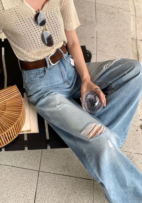 ZinD [ 刷色微破損直筒寬褲 ] 4尺寸 2604241 ZinD,zind,ZD,zooindrawer,zoo in 抽屜,抽屜動物園,丹寧,外套,外套富翁,洋裝,韓國襪子,年終慶,雙11,雙12,黑五,合購價,自訂,春裝,牛仔褲,顯瘦