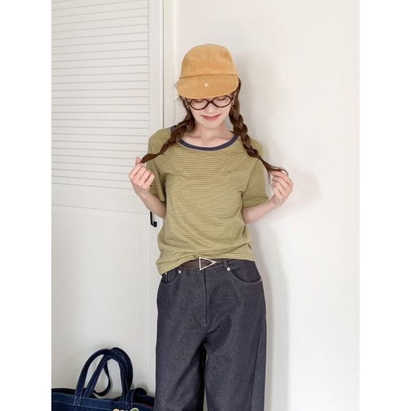 ZinD [ 配色滾領邊細條紋Ｔ ] 4色 2603201 shihslica ZinD,zind,ZD,zooindrawer,zoo in 抽屜,抽屜動物園,丹寧,裙子,裙子富翁,洋裝,韓國襪子,年終慶,雙11,雙12,黑五,合購價,自訂,春裝,Tshirt