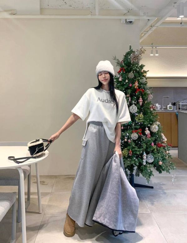 ZinD [ 側口袋休閒Ａ字棉長裙 (有套裝可選) ] 2色 2512305 shihslica ZinD,zind,ZD,zooindrawer,zoo in drawer,抽屜動物園,丹寧,牛仔外套,外套富翁,洋裝,韓國襪子,年終慶,雙11,雙12,黑五,週年慶,合購價,自訂款