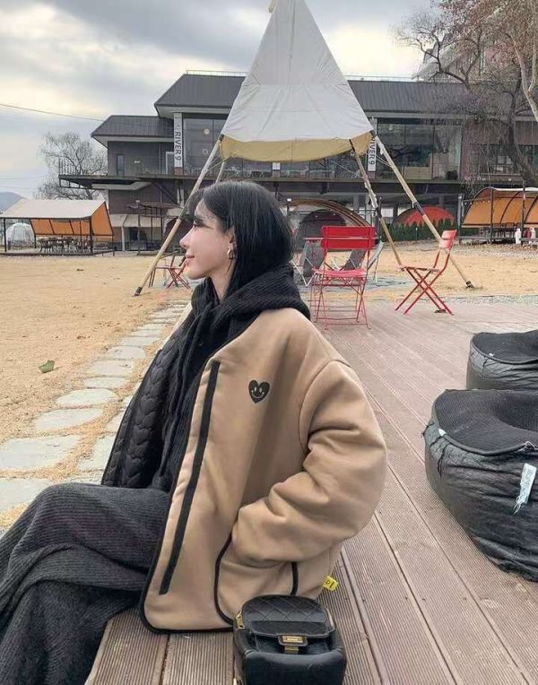 ZinD [ 雙面穿：愛心壓紋鋪棉絨空氣休閒外套 (有套裝可選) ] 4色 2512302 shihslica ZinD,zind,ZD,zooindrawer,zoo in drawer,抽屜動物園,丹寧,牛仔外套,外套富翁,洋裝,韓國襪子,年終慶,雙11,雙12,黑五,週年慶,合購價,自訂款