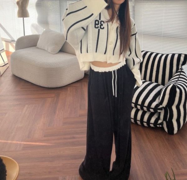 ZinD [ 美式橄籃球風數字針織外套 ] 4色 2511205 