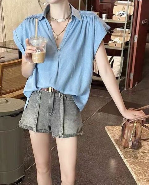Z in D [ 反折蓋袖Ｖ領薄衫 ] 丹寧藍 2505283 (shihslica) ZinD,zind,ZD,zooindrawer,zoo in drawer,抽屜動物園,丹寧,牛仔外套,外套富翁,洋裝