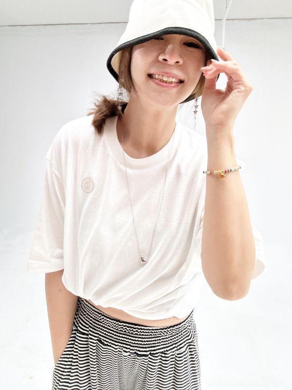 Z in D [ 男女自訂紀念C款Ｔ：私は台湾人です ] 3size 2色 2610221C ZinD,zind,ZD,zooindrawer,zoo in drawer,抽屜動物園,丹寧,牛仔外套,外套富翁,洋裝,T恤,T-shirt,男裝,情侶裝