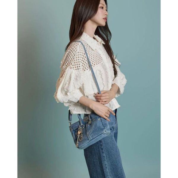 ZinD [ 拼接風格氣球袖浪漫襯衫 ] 2色 2602051 shihslica ZinD,zind,ZD,zooindrawer,zoo in drawer,抽屜動物園,丹寧,牛仔外套,外套富翁,洋裝,韓國襪子,年終慶,雙11,雙12,黑五,週年慶,合購價,自訂款