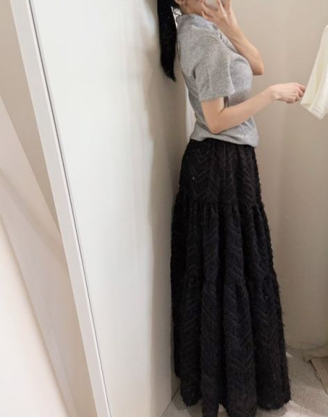 ZinD [ 毛毛流蘇超質感長裙 ] 2色 2511217 shihslica ZinD,zind,ZD,zooindrawer,zoo in drawer,抽屜動物園,丹寧,牛仔外套,外套富翁,洋裝,韓國襪子