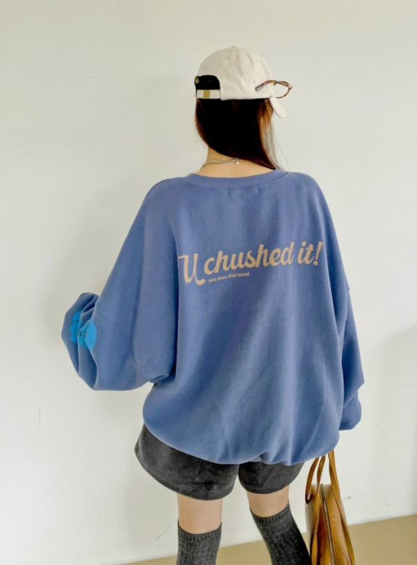 Z in D [ 莫蘭迪愛心文字簡約摩毛大學Ｔ ] 3色 2511041 (shihslica) ZinD,zind,ZD,zooindrawer,zoo in drawer,抽屜動物園,丹寧,牛仔外套,外套富翁,洋裝,韓國襪子