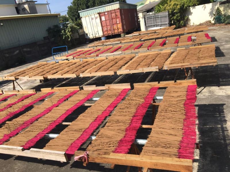 【降真老山中藥香】尺３／尺６＊１斤裝 降真老山中藥香