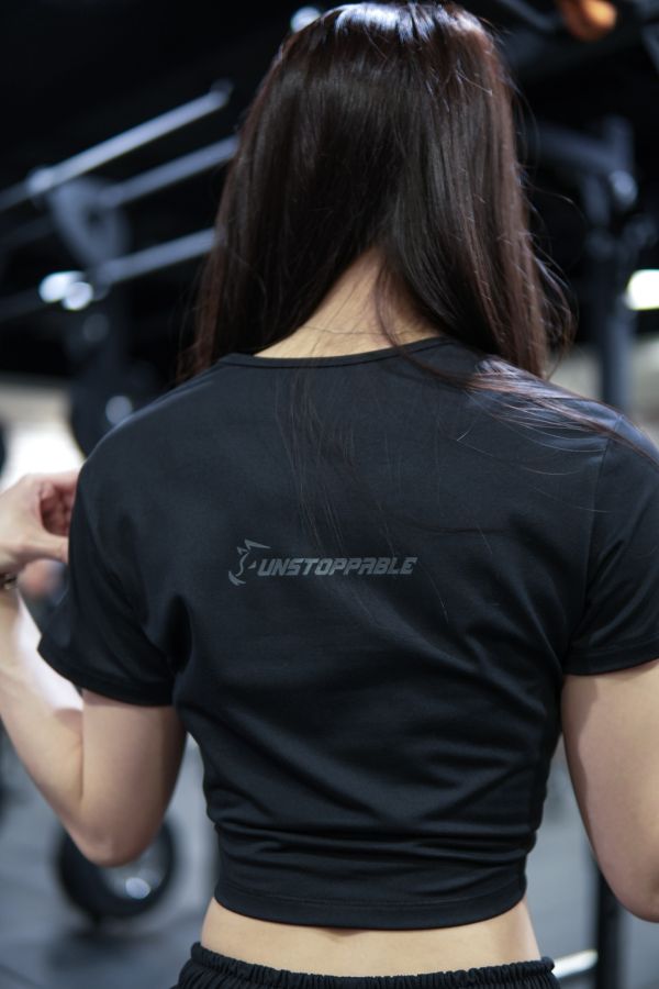 WOMAN FIGHTING TEE-曜黑 