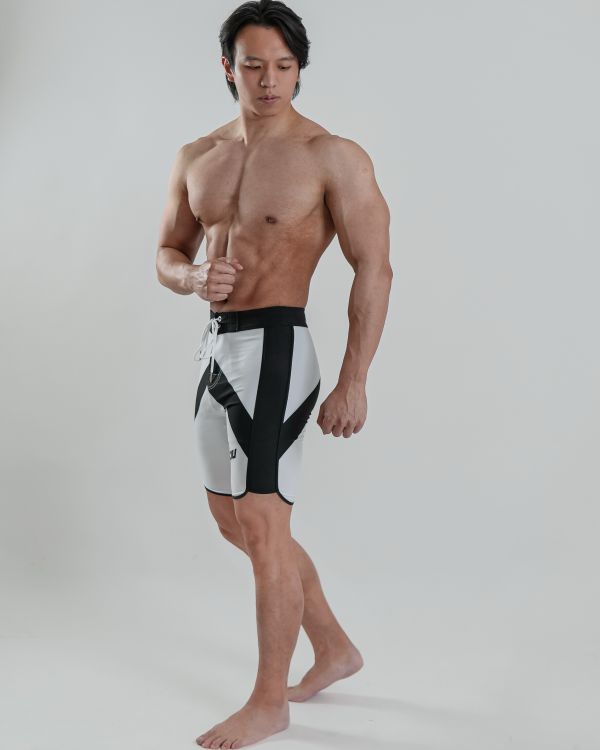 STAGE SHORTS  WHITE RAY曜白 