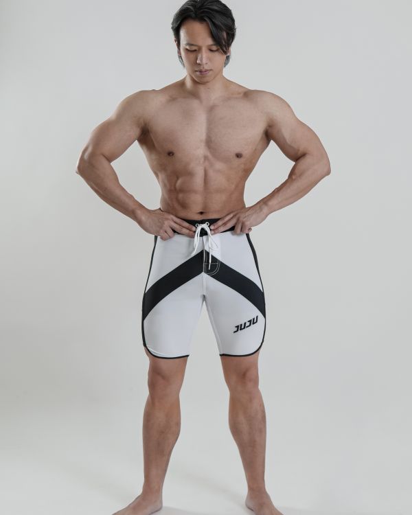 STAGE SHORTS  WHITE RAY曜白 