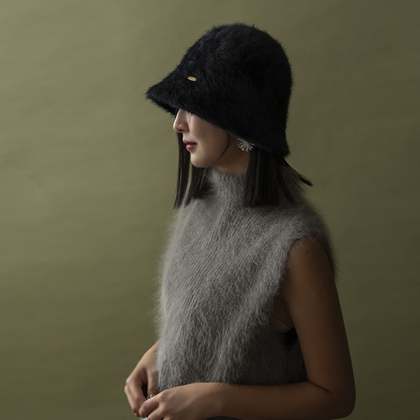 毛茸茸兔毛漁夫帽-黑色 質感女帽,設計師女帽,法式女帽