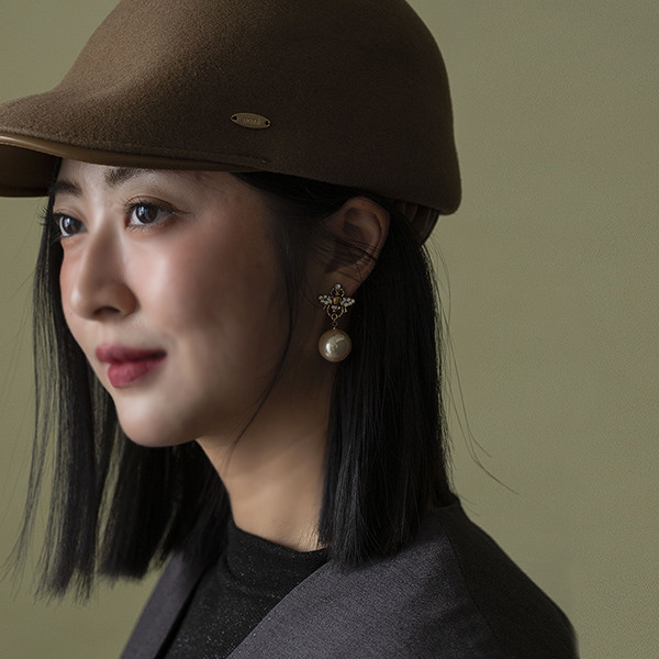 英倫感羊毛拼接皮質帽簷小偷帽-駝色 質感女帽,設計師女帽,法式女帽