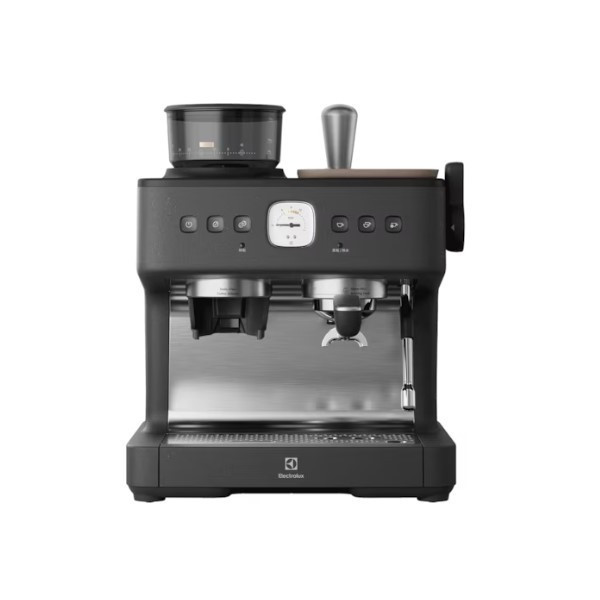 E7EC1-610P 3公升極致美味700 半自動義式咖啡機 E7EC1-610P 3公升極致美味700 半自動義式咖啡機