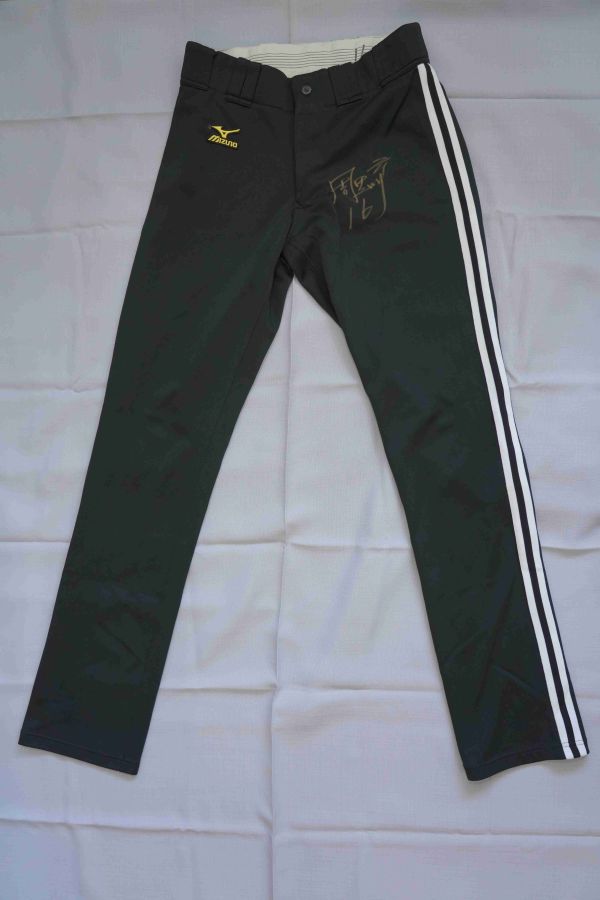 2013年兄弟象周思齊實戰簽名球褲-11 周思齊,中華職棒,親簽版,實戰球褲,棒球,球員,兄弟象