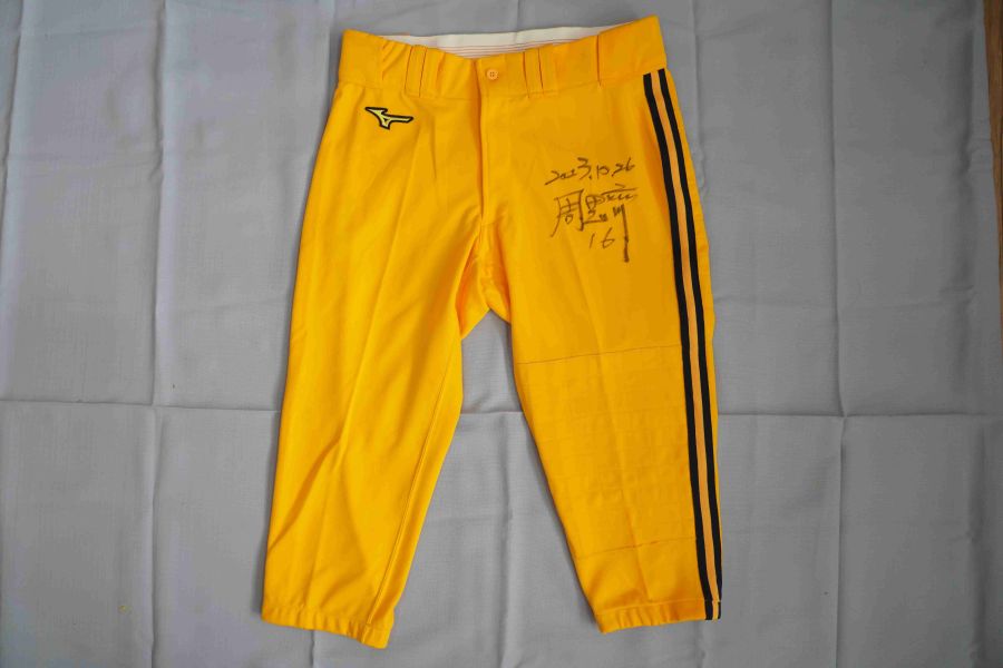 2023年中信兄弟周思齊實戰簽名球褲-19 周思齊,中華職棒,親簽版,實戰球褲,棒球,球員,中信兄弟