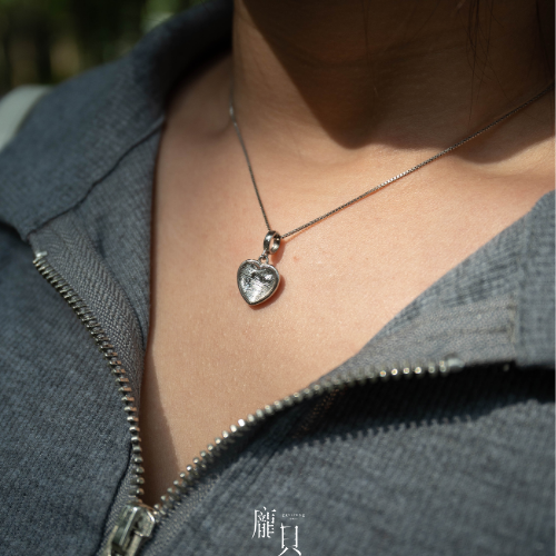 瑞典天鐵吊墜｜一心一宇宙 