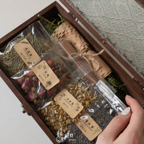 ＊預購｜水晶淨化喚醒藥草盒 